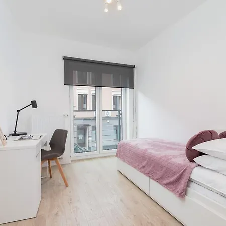 Apartment Lwowska 10 Cracow By Renters Krakow
