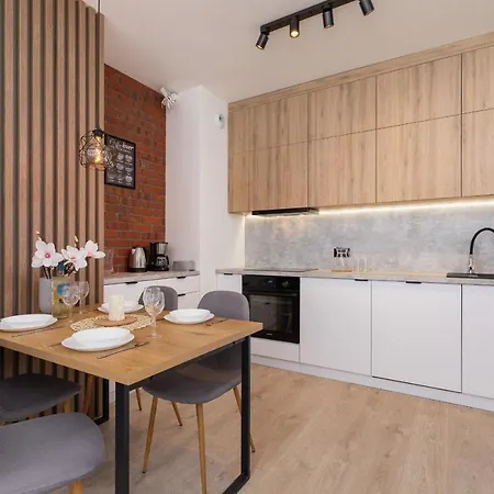 Lwowska 10 Cracow By Renters Apartment